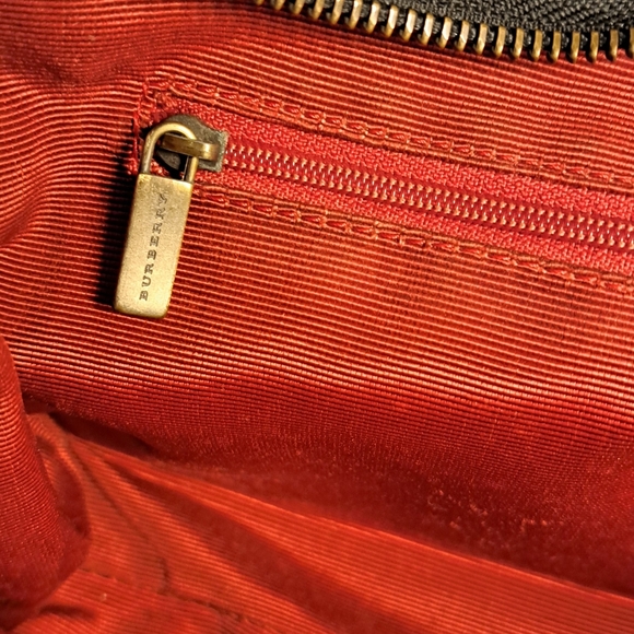 Burberry Shoulderbag - Picture 9 of 14